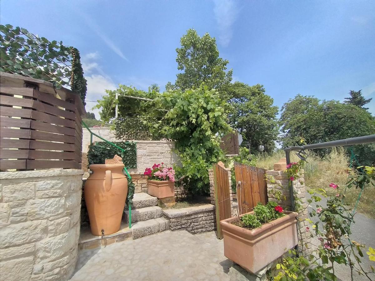 Stonemakers Hide Villa Karyotikon Exterior foto